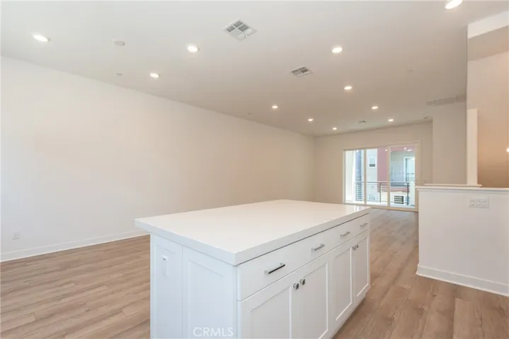 344 Tank, Irvine, California 92618