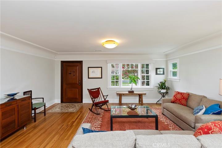 2425 Poinsettia Street, Santa Ana, California 92706