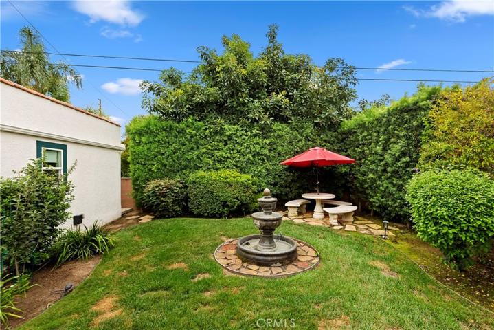 2425 Poinsettia Street, Santa Ana, California 92706