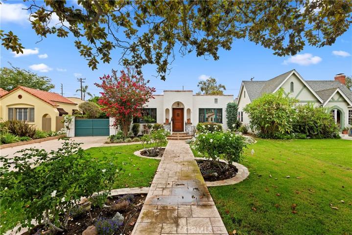 2425 Poinsettia Street, Santa Ana, California 92706