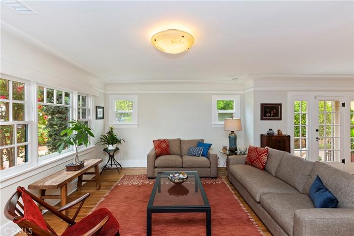 2425 Poinsettia Street, Santa Ana, California 92706