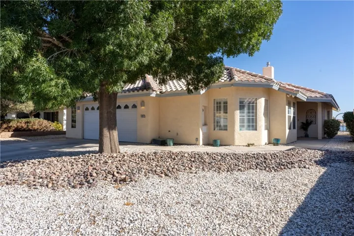 14383 Rivers Edge Road, Helendale, California 92342