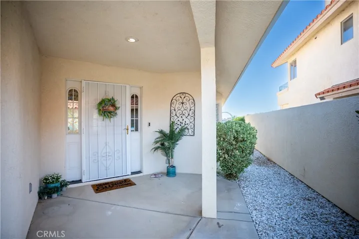 14383 Rivers Edge Road, Helendale, California 92342