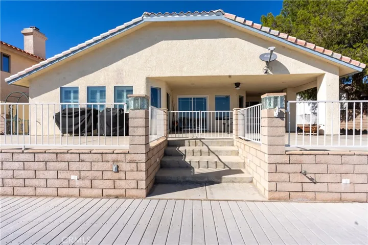14383 Rivers Edge Road, Helendale, California 92342
