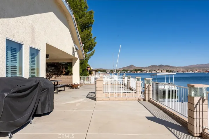14383 Rivers Edge Road, Helendale, California 92342