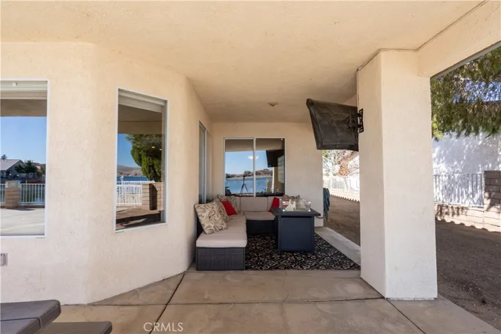 14383 Rivers Edge Road, Helendale, California 92342