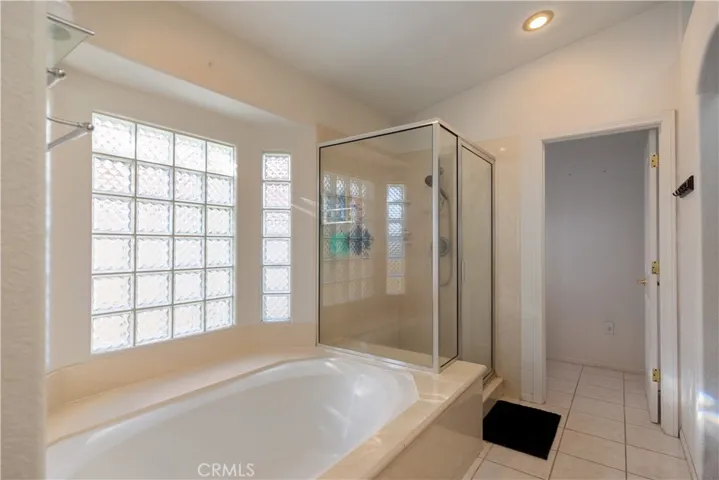 14383 Rivers Edge Road, Helendale, California 92342
