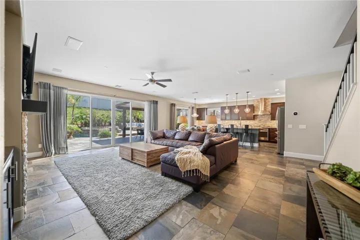 45094 Morgan Heights Road, Temecula, California 92592