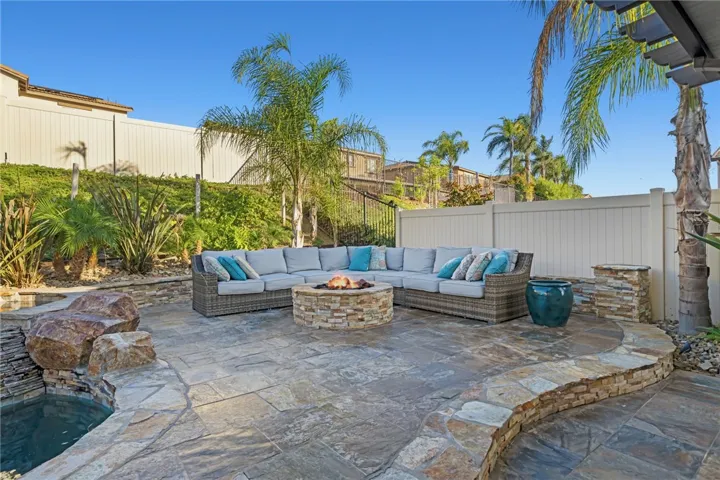 45094 Morgan Heights Road, Temecula, California 92592