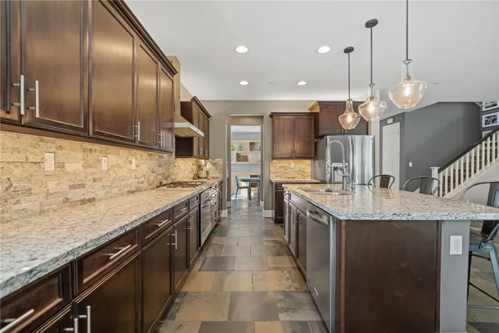45094 Morgan Heights Road, Temecula, California 92592