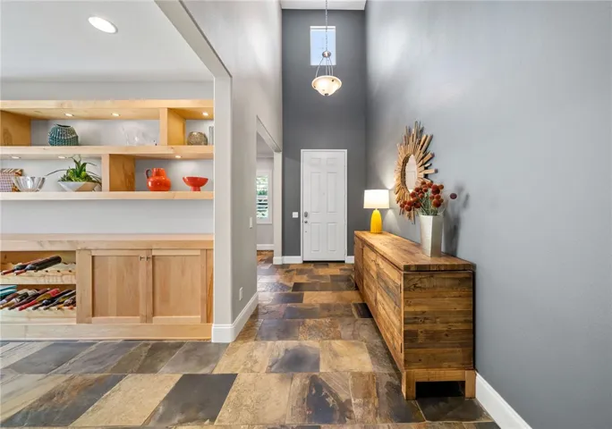 45094 Morgan Heights Road, Temecula, California 92592