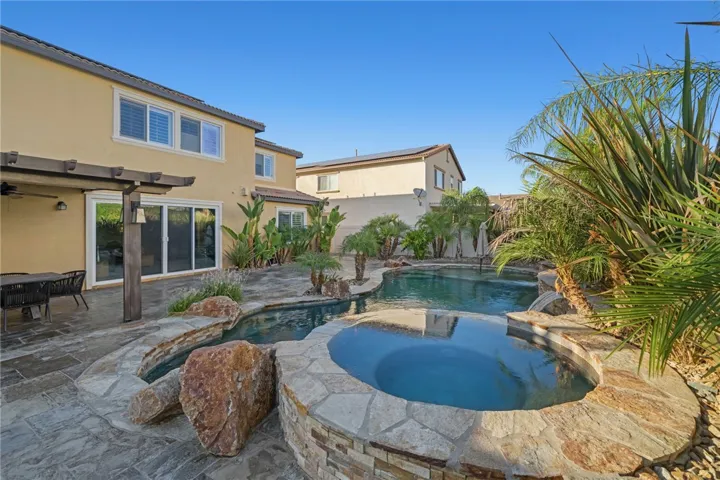45094 Morgan Heights Road, Temecula, California 92592