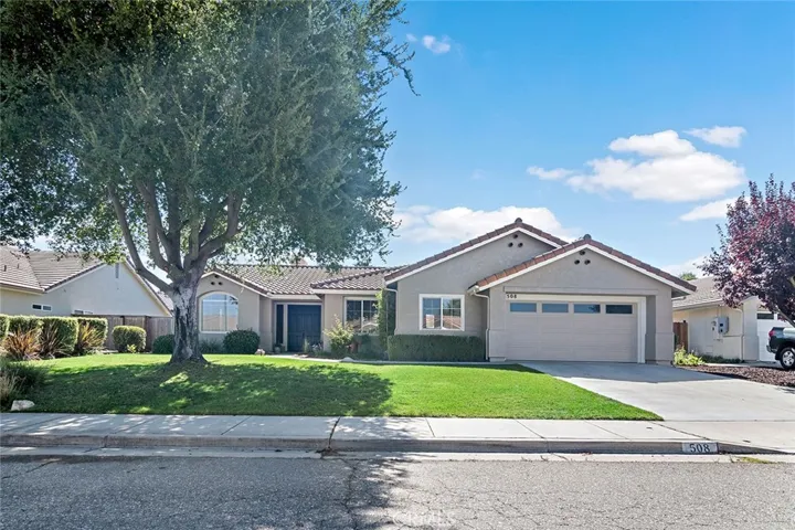 508 Larkfield Place, Paso Robles, California 93446