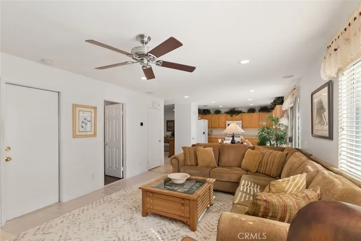 4906 Spring View Drive, Banning, California 92220