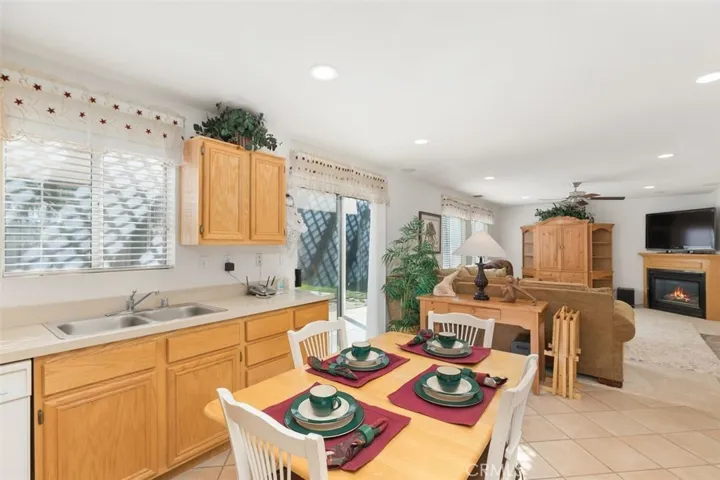 4906 Spring View Drive, Banning, California 92220