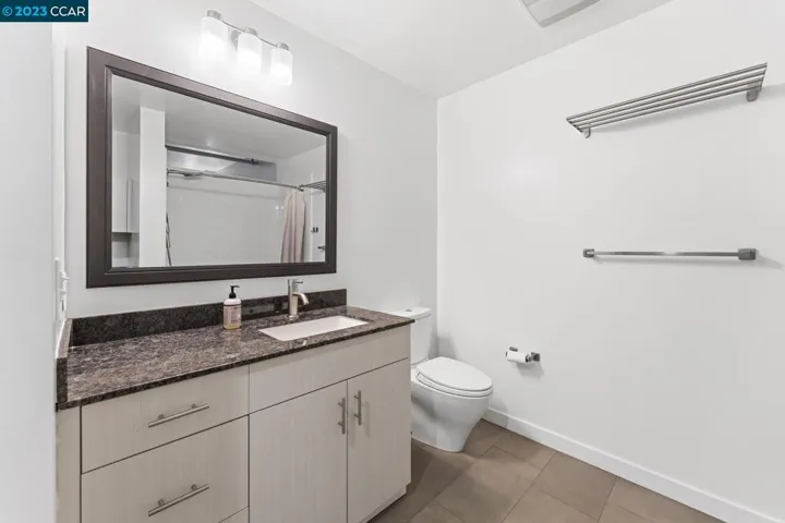 1201 Pine Unit 115, Oakland, California 94607