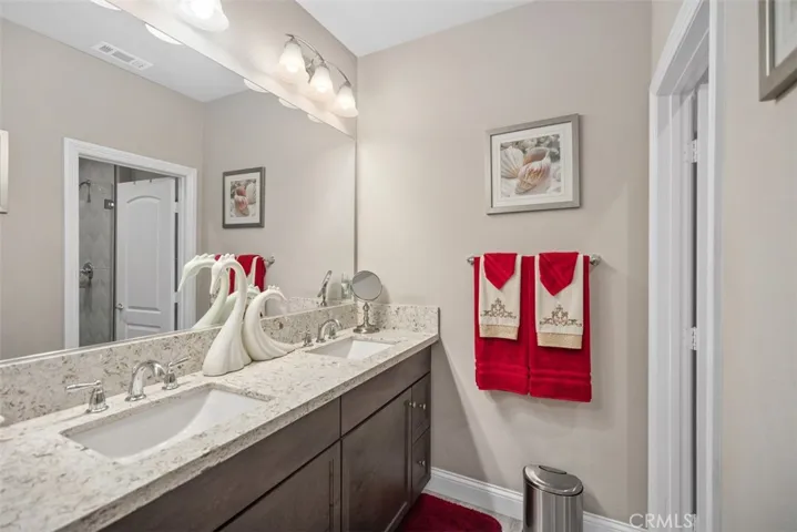 Master En Suite Bath