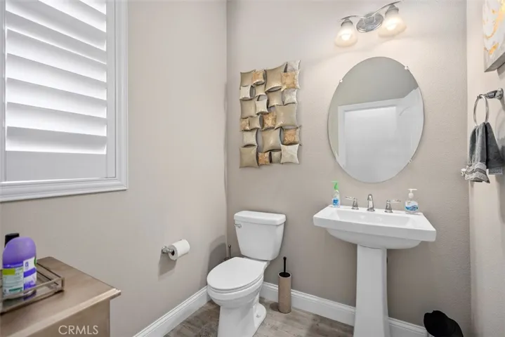Powder bath