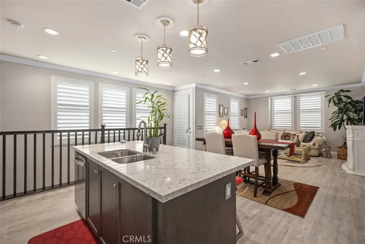 Kitchen/Family Living Room