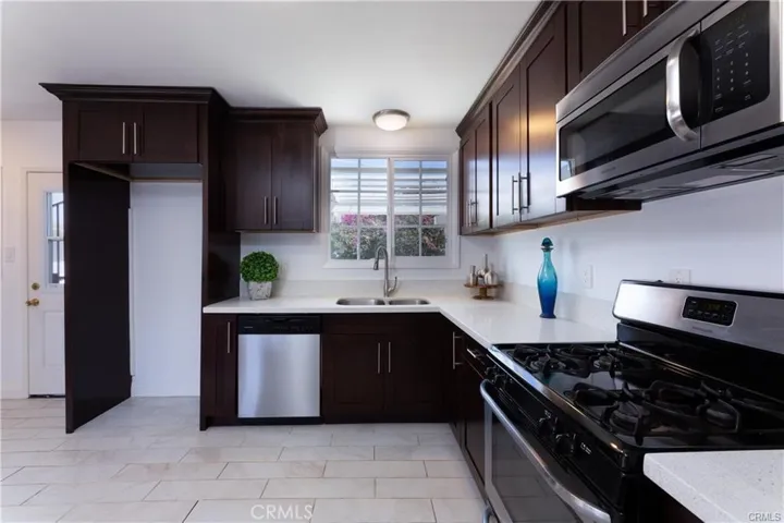 4937 Minturn Avenue, Lakewood, California 90712