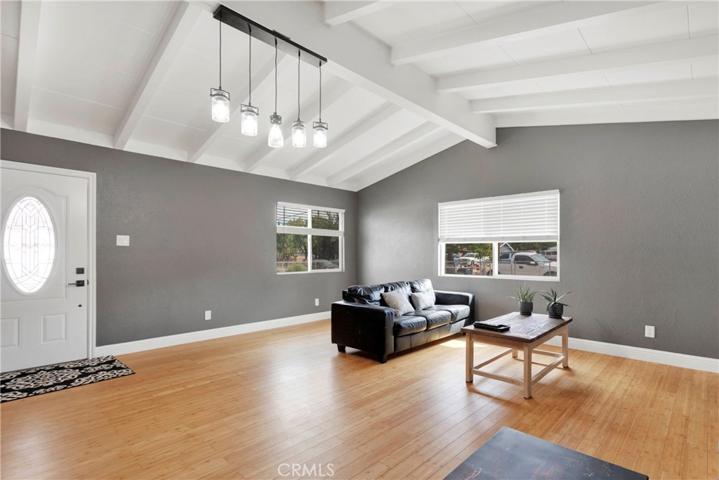 4325 W Avenue L-4, Quartz Hill, California 93536