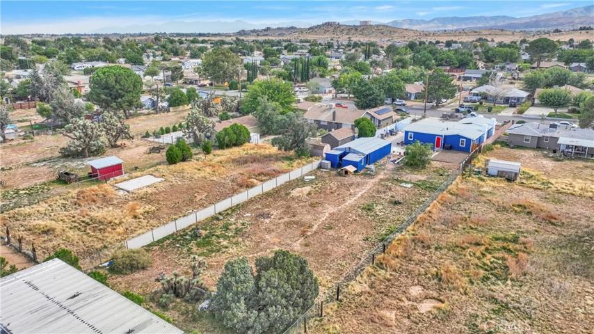4325 W Avenue L-4, Quartz Hill, California 93536