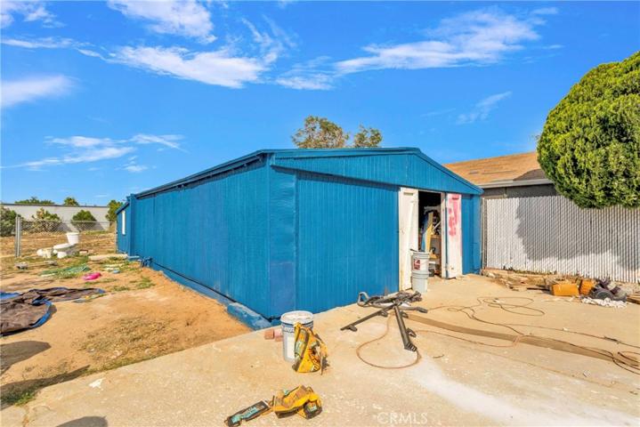 4325 W Avenue L-4, Quartz Hill, California 93536