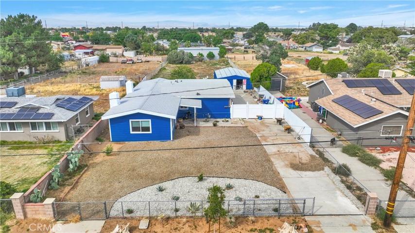 4325 W Avenue L-4, Quartz Hill, California 93536