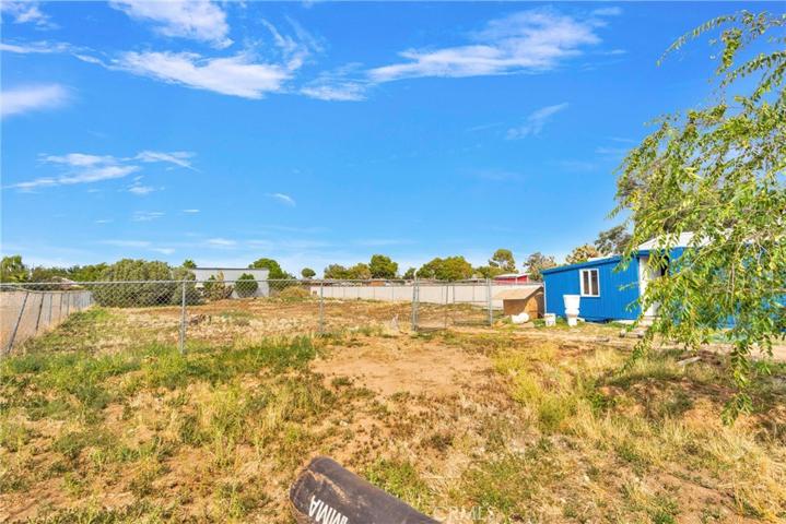 4325 W Avenue L-4, Quartz Hill, California 93536