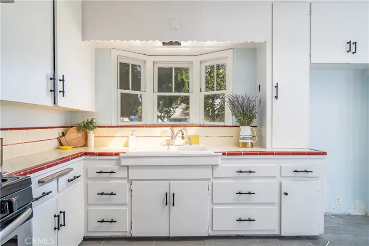 3649 Gaviota Ave., Long Beach, California 90807