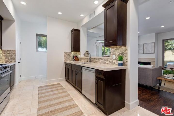 1837 12th Street Unit 1, Santa Monica, California 90404