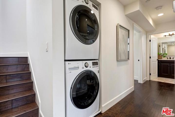 1837 12th Street Unit 1, Santa Monica, California 90404