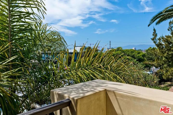 1837 12th Street Unit 1, Santa Monica, California 90404