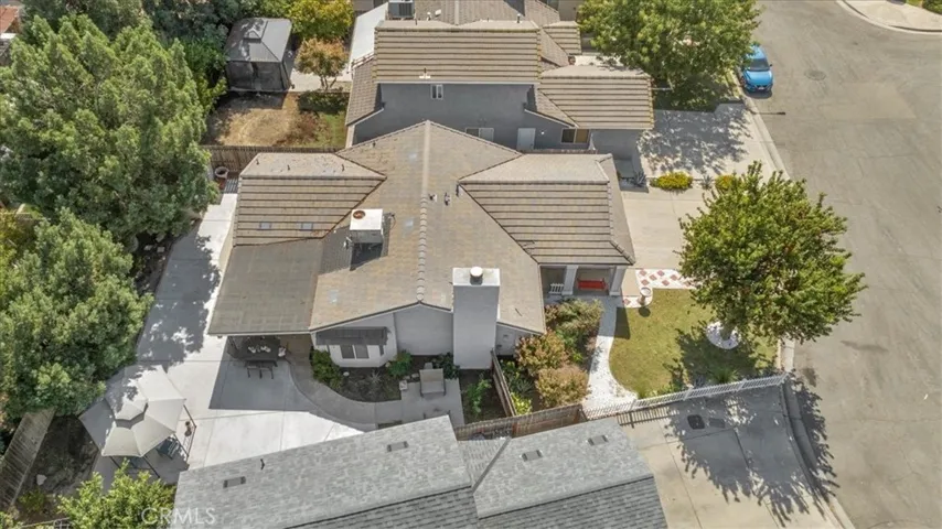 9568 N Barton Avenue, Fresno, California 93720