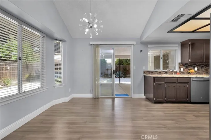 9568 N Barton Avenue, Fresno, California 93720