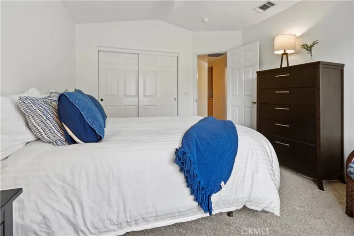 28811 Park Woodland Place, Saugus, California 91390