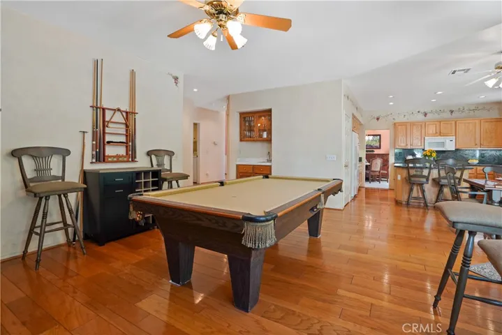 28811 Park Woodland Place, Saugus, California 91390