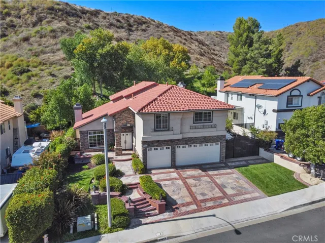 28811 Park Woodland Place, Saugus, California 91390