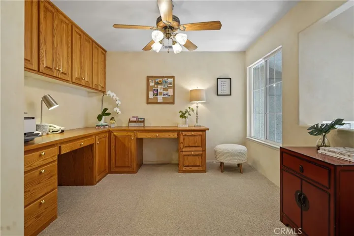 28811 Park Woodland Place, Saugus, California 91390