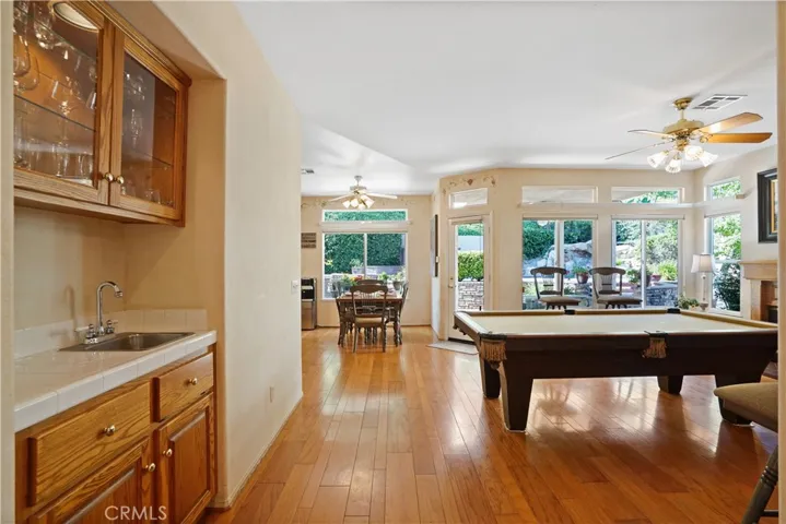 28811 Park Woodland Place, Saugus, California 91390