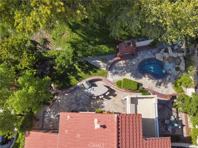 28811 Park Woodland Place, Saugus, California 91390