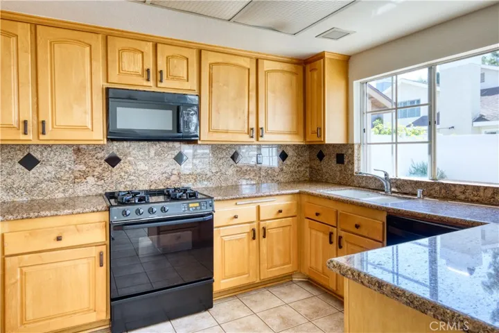 9 Southampton, Irvine, California 92620