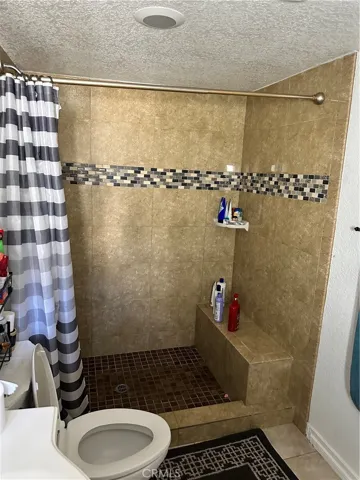 Studio 2nd angle Bathroom