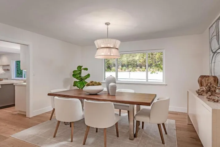 8 Hillbrook Drive, Portola Valley, California 94028