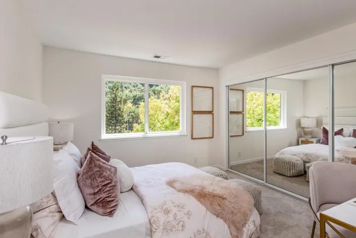 8 Hillbrook Drive, Portola Valley, California 94028