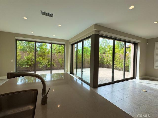 125 Della, Irvine, California 92602