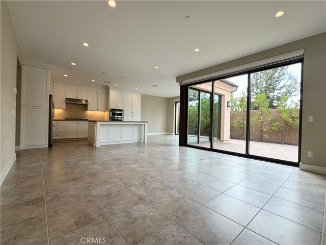125 Della, Irvine, California 92602