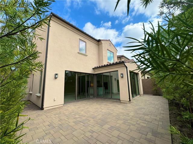125 Della, Irvine, California 92602