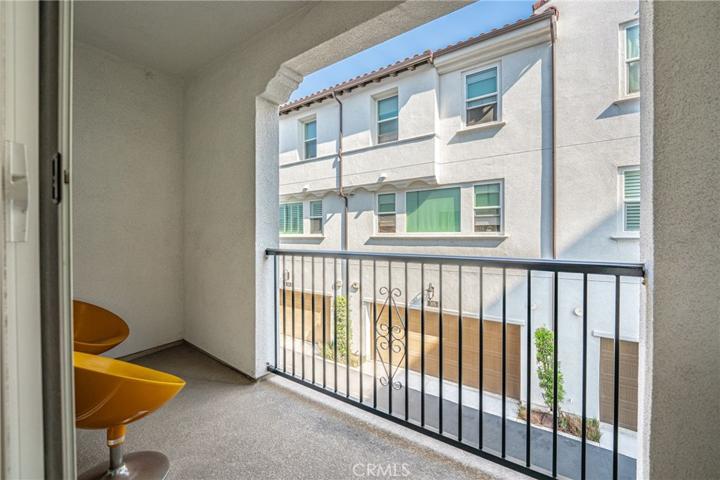 8134 3rd Street Unit 108, Downey, California 90241