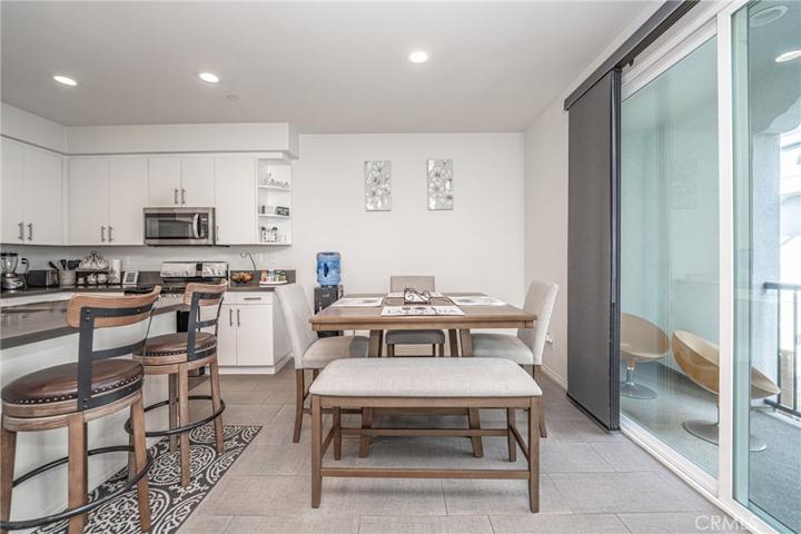 8134 3rd Street Unit 108, Downey, California 90241